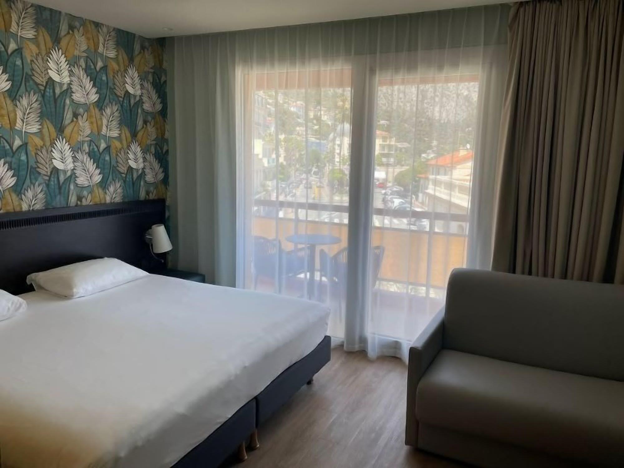 Ibis Styles Beaulieu Sur Mer Eksteriør billede